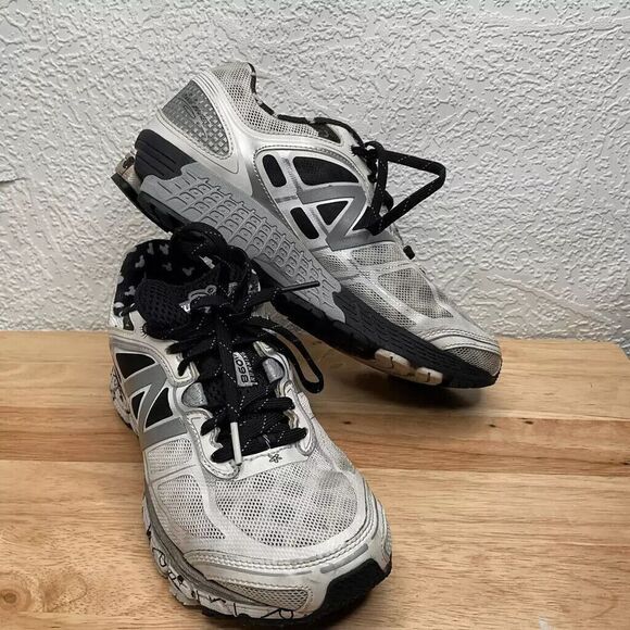 New Balance Run Disney W860DIS5 Women's Minnie Mouse Running Sneakers Size 7.5 - Picture 10 of 12